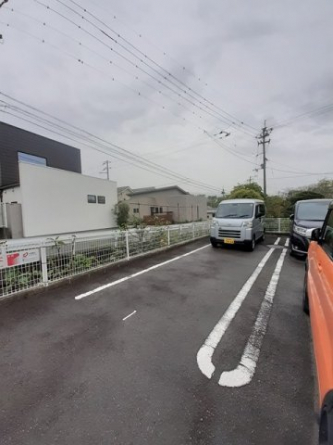 駐車場完備です