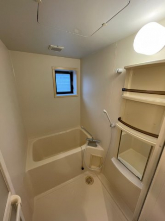 お写真は同物件別部屋です。