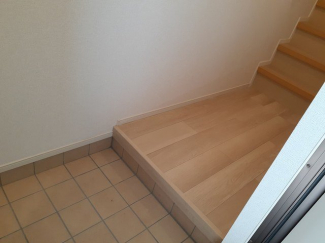 シンプルで使いやすい玄関です