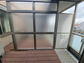 【バルコニー】