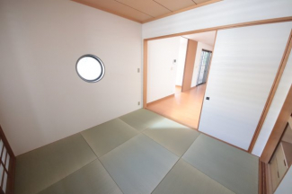和室がひろがる居住スペース