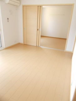 【居間・リビング】