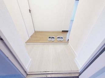 【玄関】