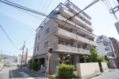 宝塚市湯本町のマンションの画像