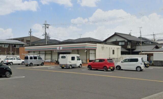 セブンイレブン彦根平田町店まで943m
