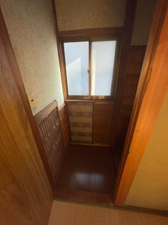 松山市萱町５丁目の店舗事務の画像