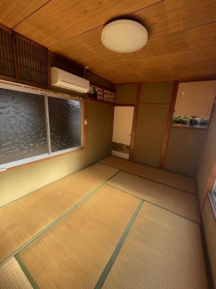 松山市萱町５丁目の店舗事務の画像