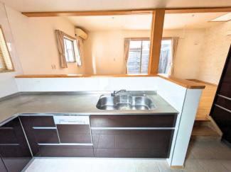 松山市西長戸町の中古一戸建ての画像