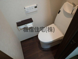 温水洗浄機能付き便座