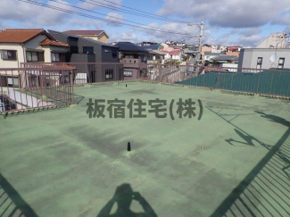 【バルコニー】