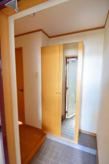 【玄関】