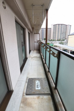 【バルコニー】