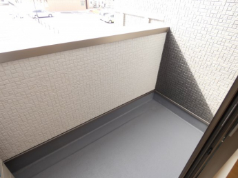 【バルコニー】