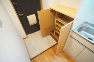 参考、同建物・同間取りの号室