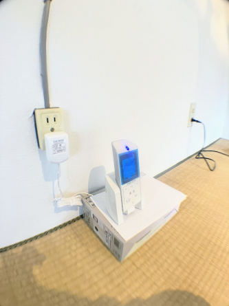 来訪者の顔を確認できるTVモニター付インターホンです