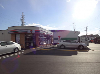 セブンイレブン加古川尾上養田店まで715m