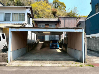 外観を南西側より撮影