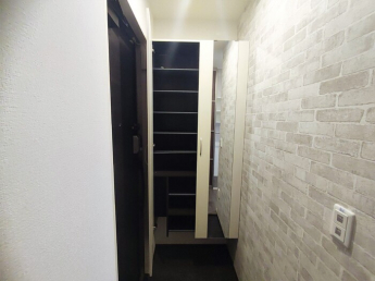 【玄関】