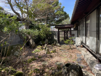 高島市永田中古戸建の画像