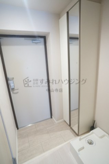 【玄関】