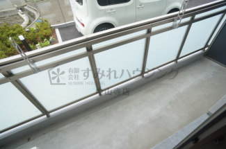 【バルコニー】