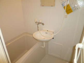 ゆったり過ごせるお風呂です