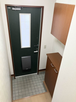 【玄関】