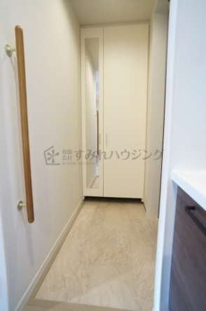 【玄関】