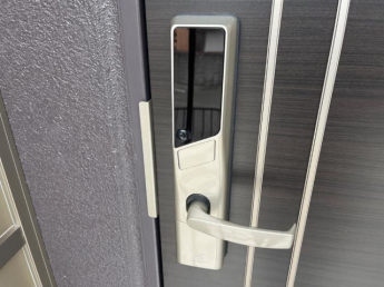 玄関扉電子錠