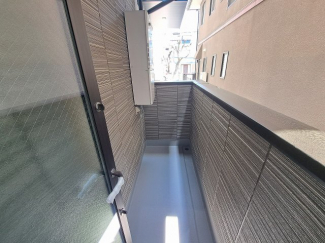 【バルコニー】