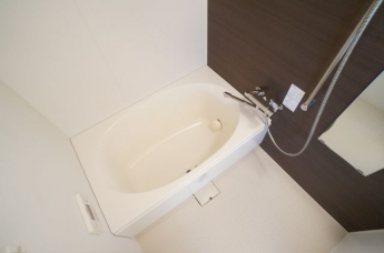 広々浴室