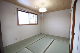 【寝室】