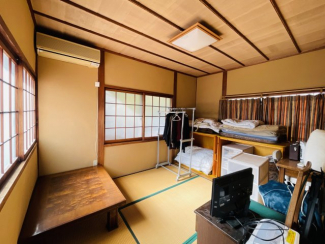 ゆったりとくつろげる和室です