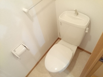 シンプルで使いやすいトイレです