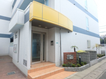 エントランスです