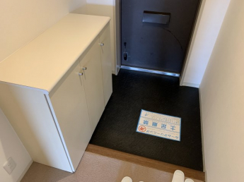 【玄関】