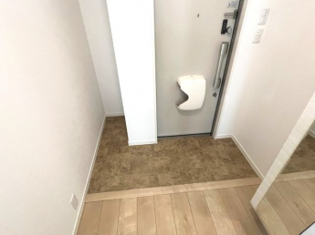 【玄関】