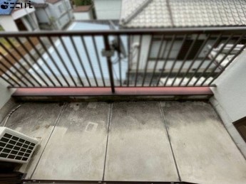 【バルコニー】