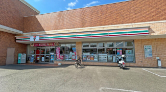 セブンイレブンＨＡＲＵＹＡ松山北井門２丁目店まで596m