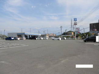 ローソン松山福音寺バイパス店まで595m