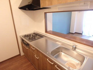 キッチンでお料理をお楽しみください