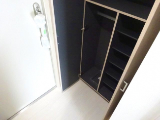 【玄関】