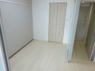【寝室】