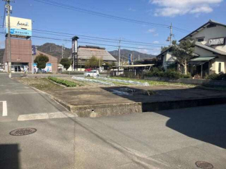 現地（２０２５年２月撮影）西側及び南側前面道路