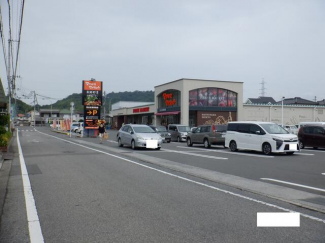 松山生協斎院店まで847m