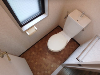 シンプルで使いやすいトイレです
