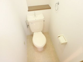 シンプルで使いやすいトイレです