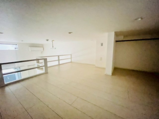 【寝室】
