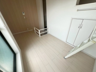 【バルコニー】