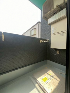 【バルコニー】
